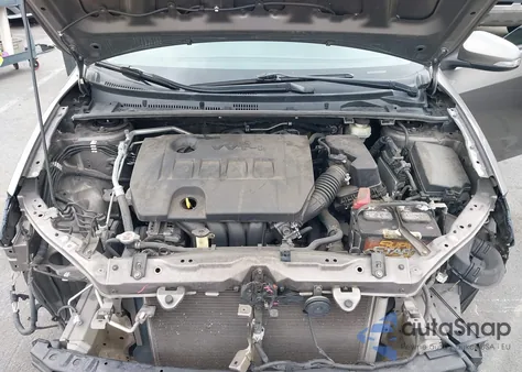 2018 Toyota Corolla Se from USA, damaged, VIN 5YFBURHE6JP813853